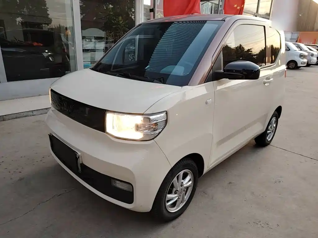 Wuling MINIEV — фото 2