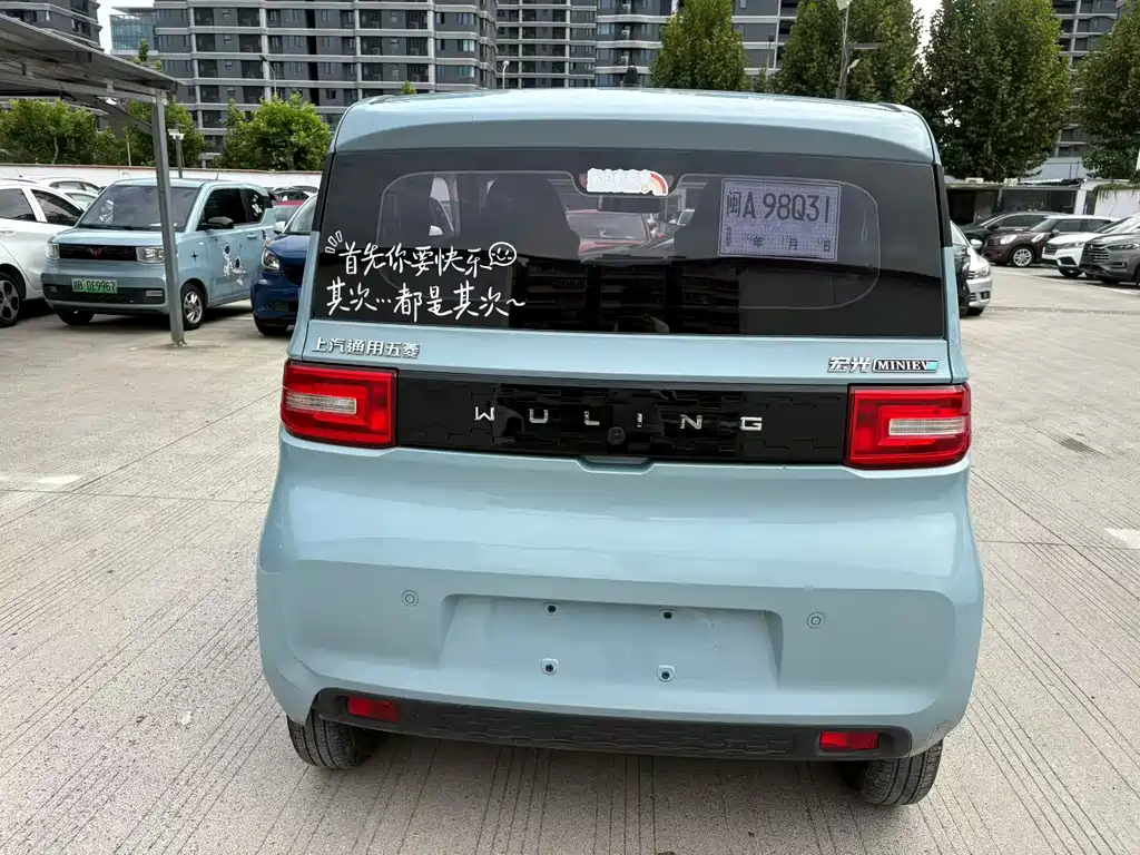 Wuling MINIEV — фото 7