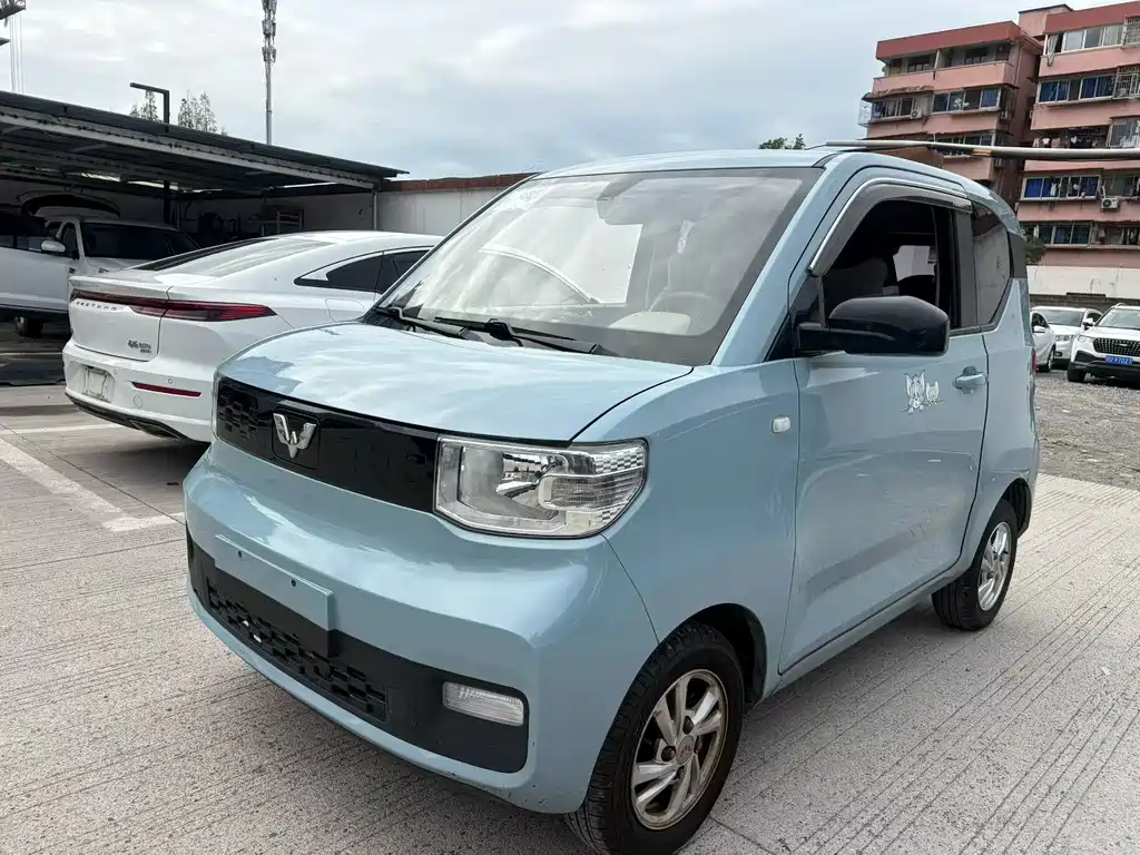 Wuling MINIEV