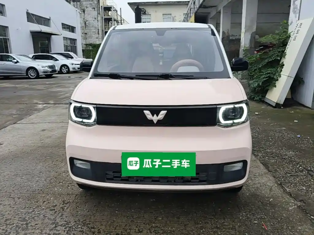 Wuling MINIEV — фото 3