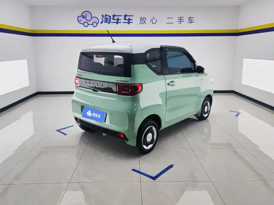 Wuling MINIEV — фото 3