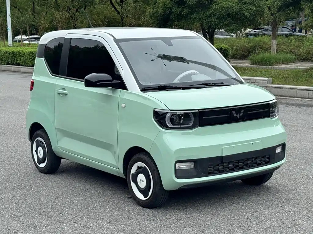 Wuling MINIEV — фото 3