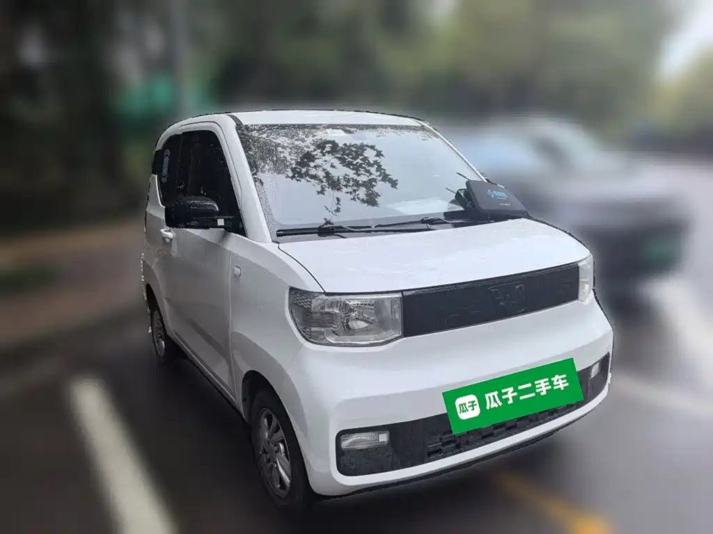 Wuling MINIEV — фото 3