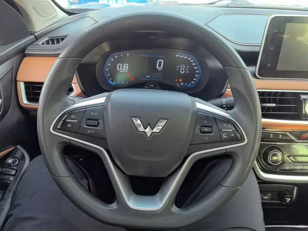 Wuling Hongguang S3 — фото 11