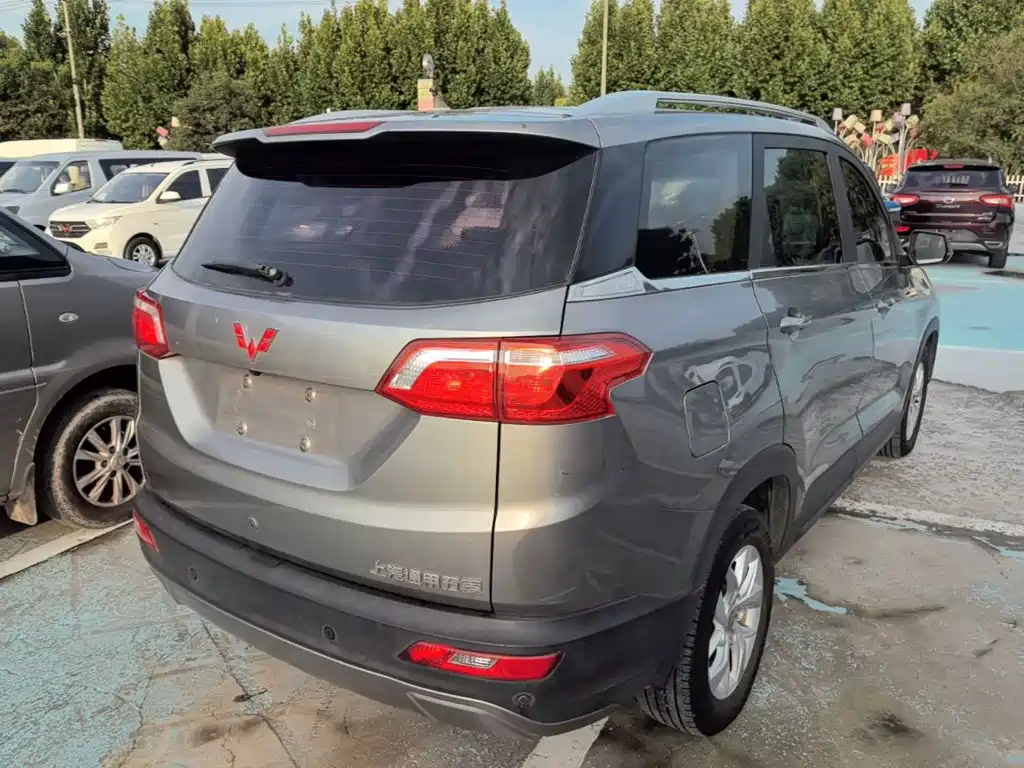 Wuling Hongguang S3 — фото 7
