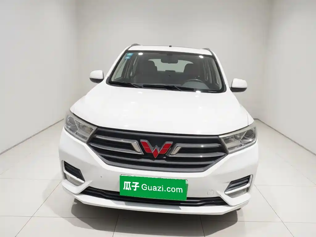 Wuling Hongguang — фото 2
