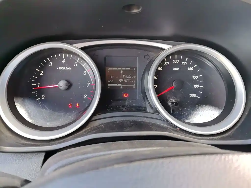 Wuling Hongguang S3 — фото 8