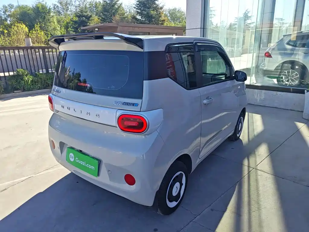 Wuling MINIEV — фото 7