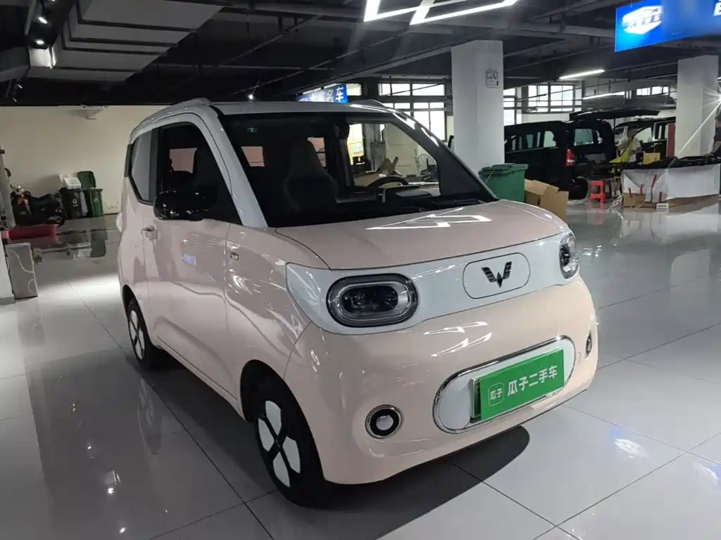 Wuling MINIEV — фото 4