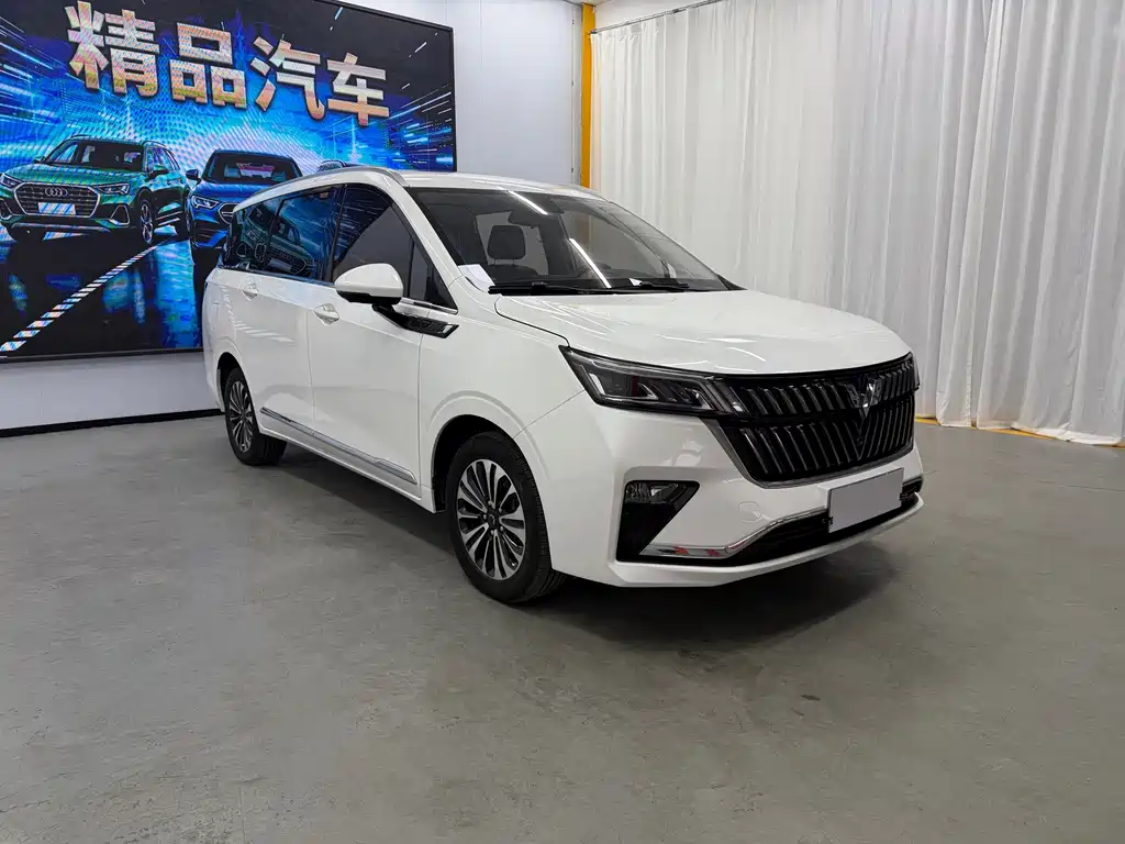 Wuling Jiachen — фото 2