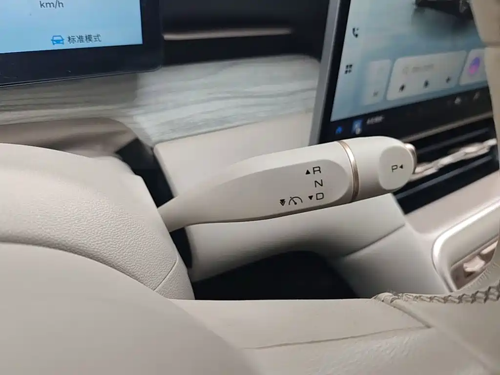 Wuling Xingguang S — фото 14