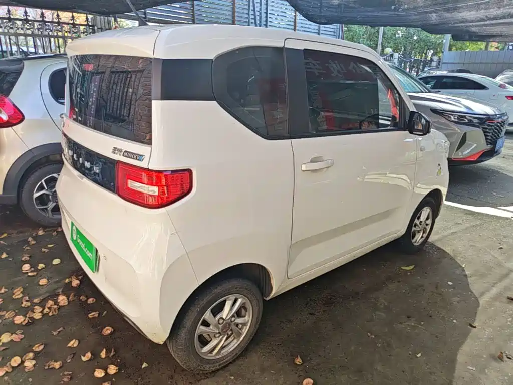 Wuling MINIEV — фото 7
