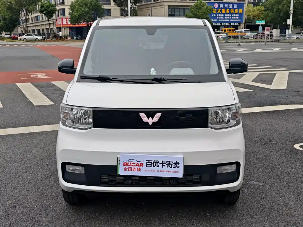 Wuling MINIEV — фото 2