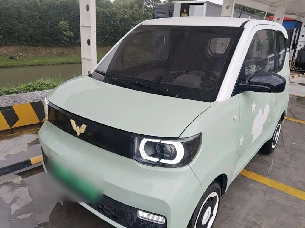 Wuling MINIEV — фото 2