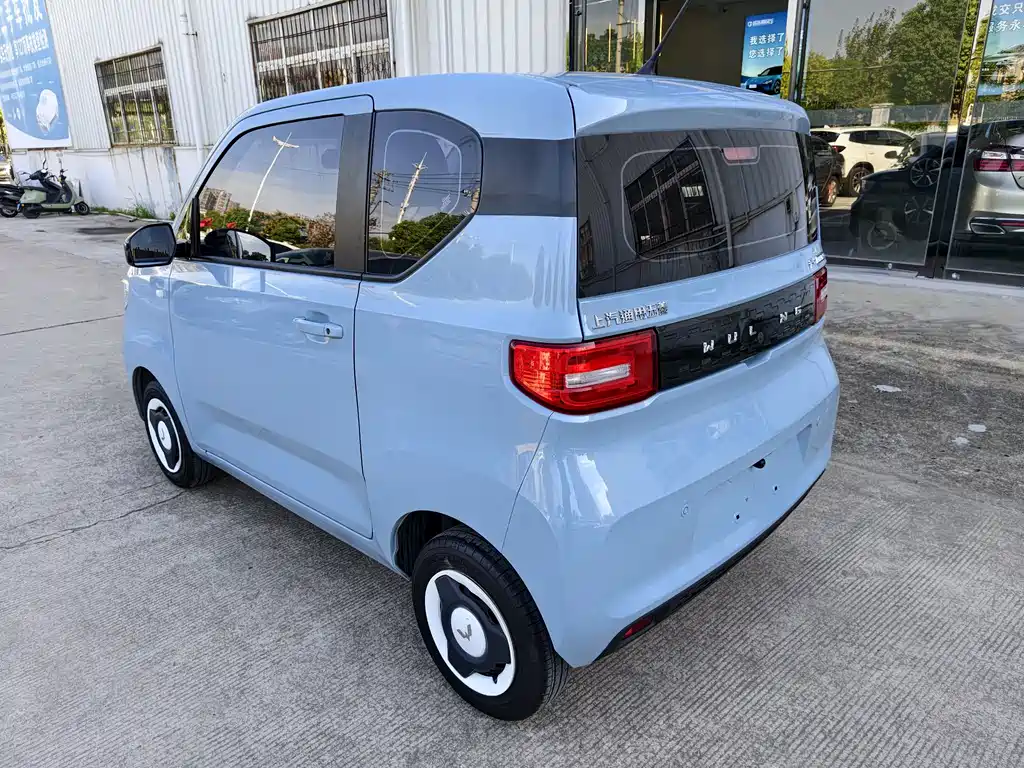 Wuling MINIEV — фото 4