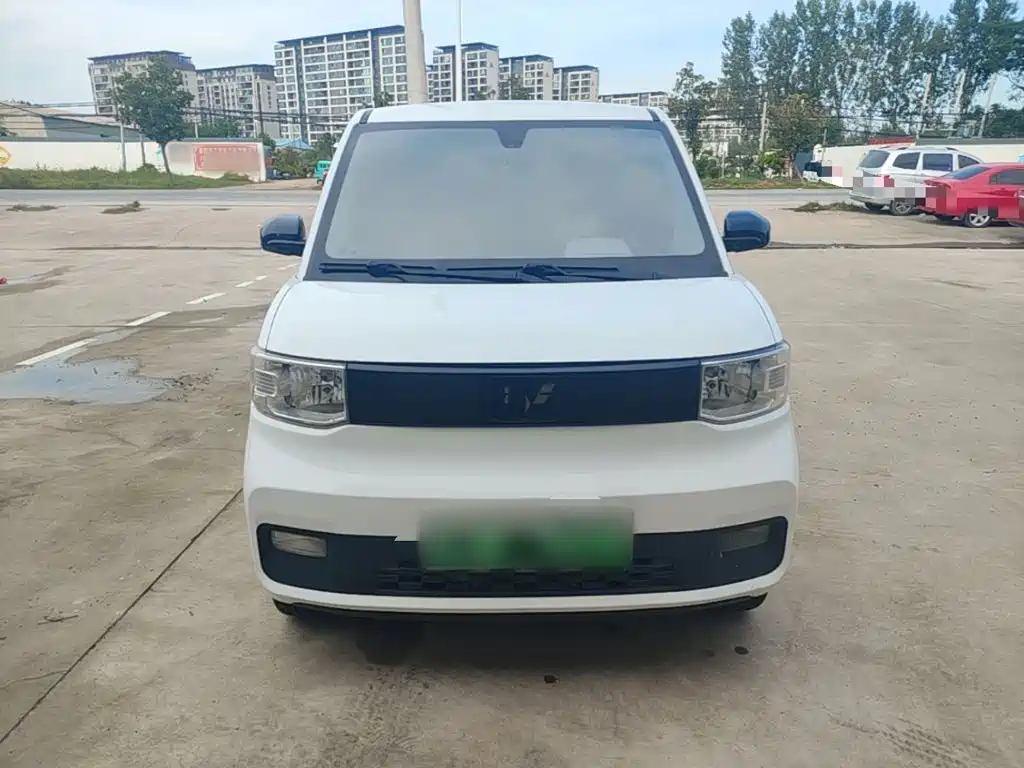 Wuling MINIEV — фото 3