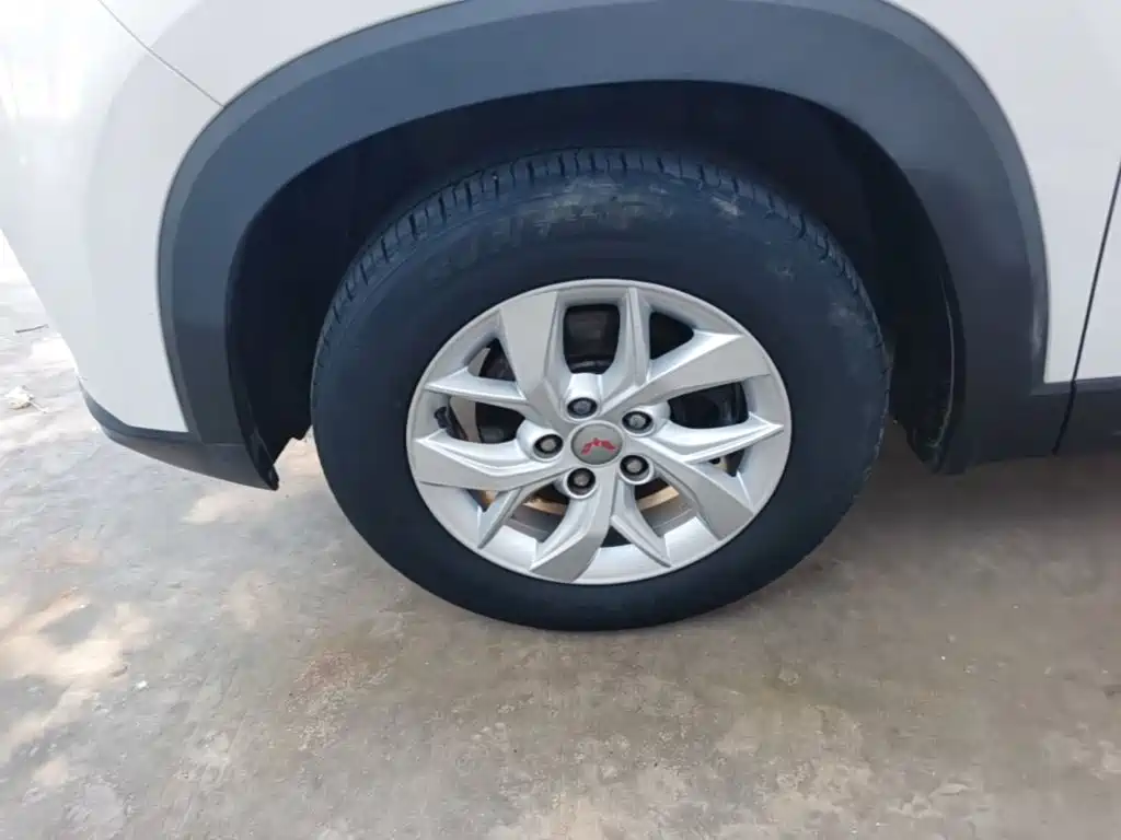 Wuling Hongguang S3 — фото 23