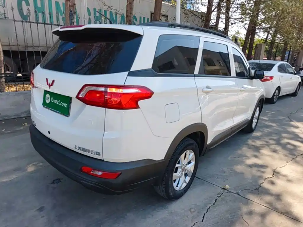 Wuling Hongguang S3 — фото 7