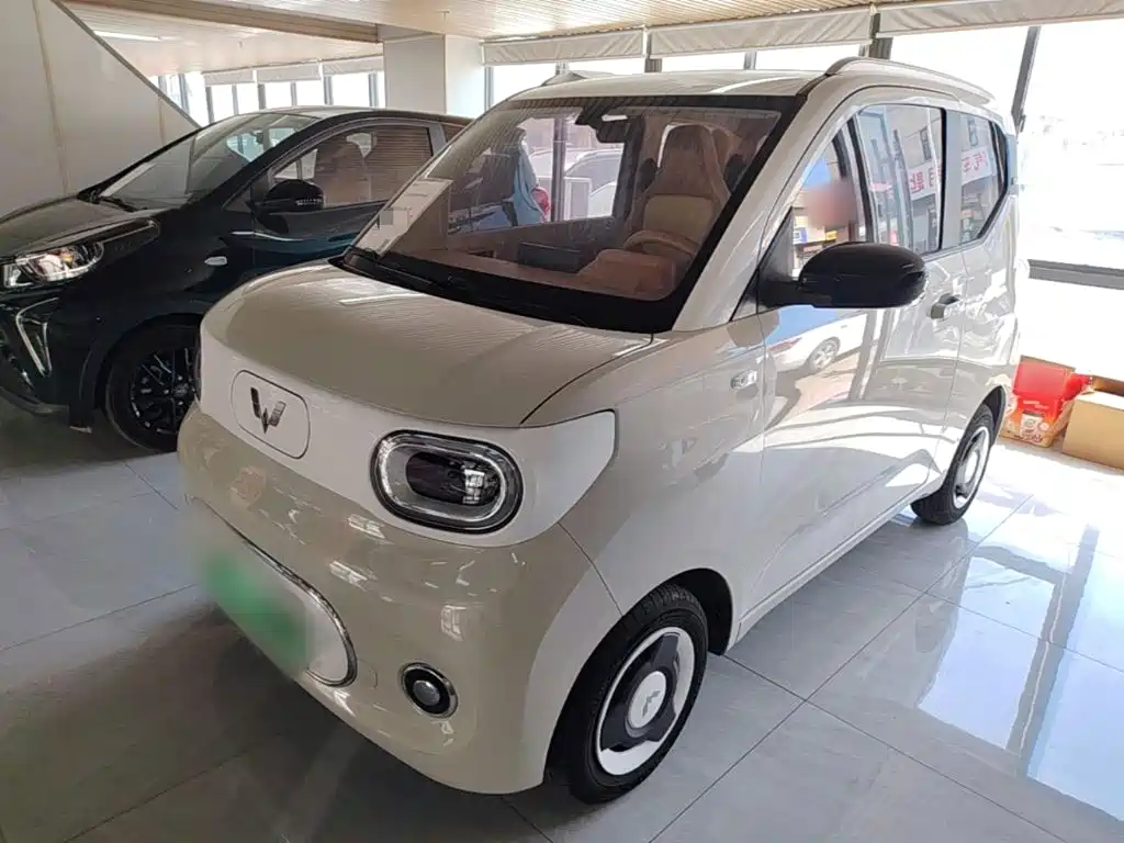 Wuling MINIEV — фото 2