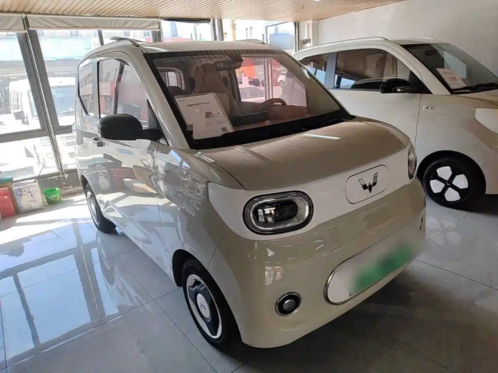 Wuling MINIEV — фото 4