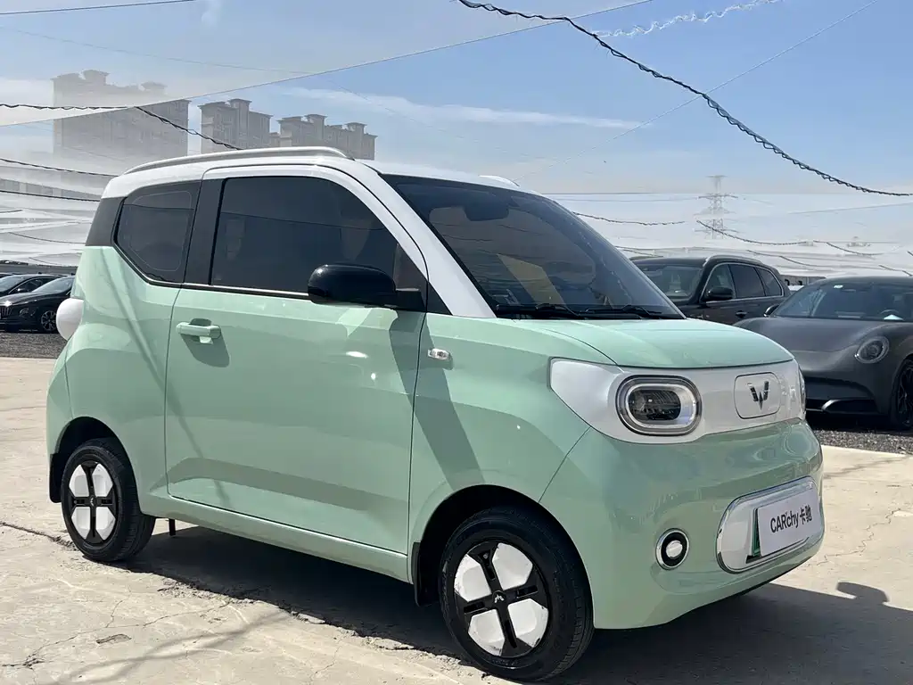 Wuling MINIEV — фото 3