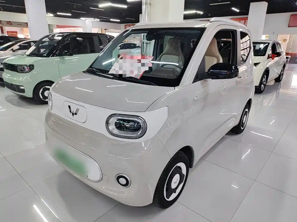 Wuling MINIEV — фото 2