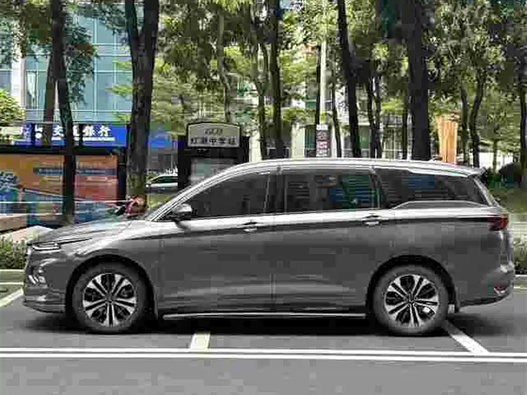 Wuling Victory — фото 3