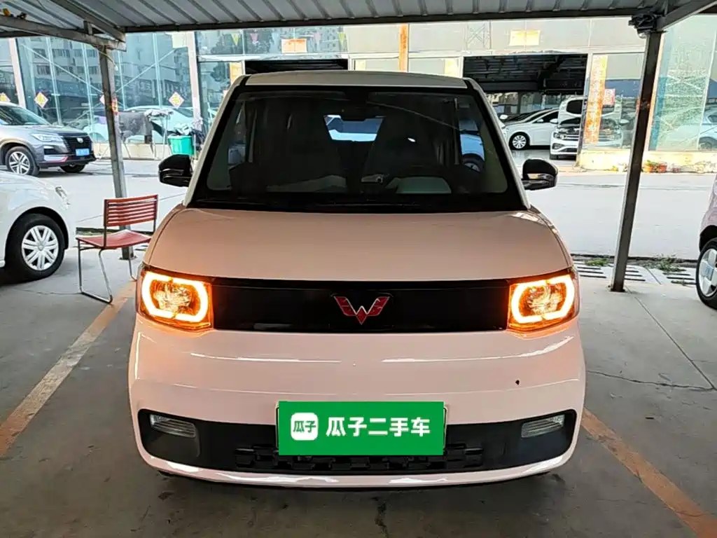Wuling MINIEV — фото 3