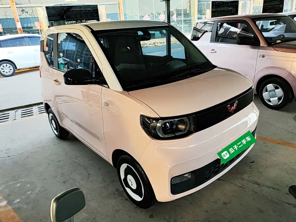 Wuling MINIEV — фото 4