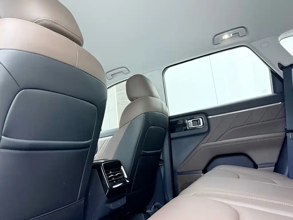Wuling Xingguang 560 — фото 10