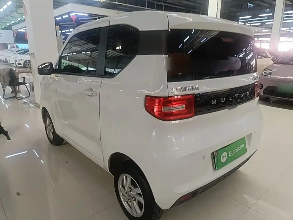 Wuling MINIEV — фото 5
