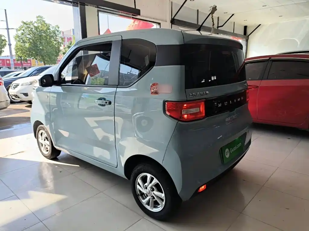 Wuling MINIEV — фото 5