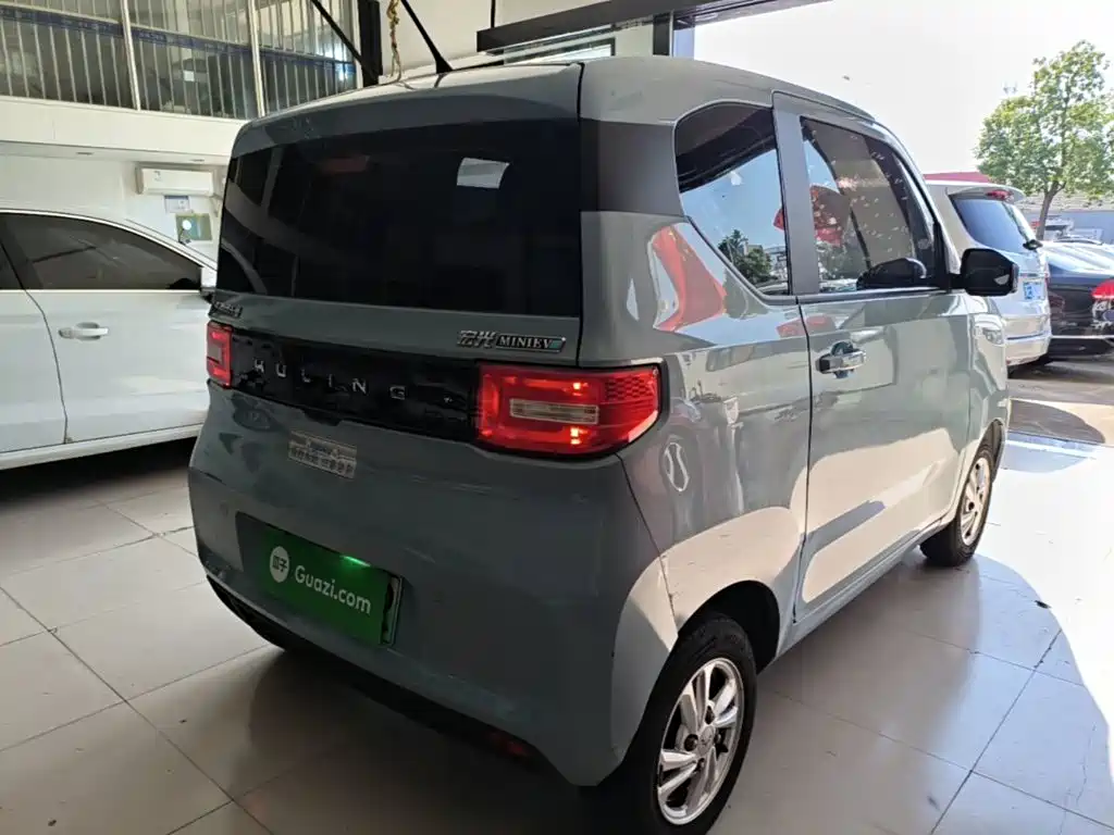 Wuling MINIEV — фото 7
