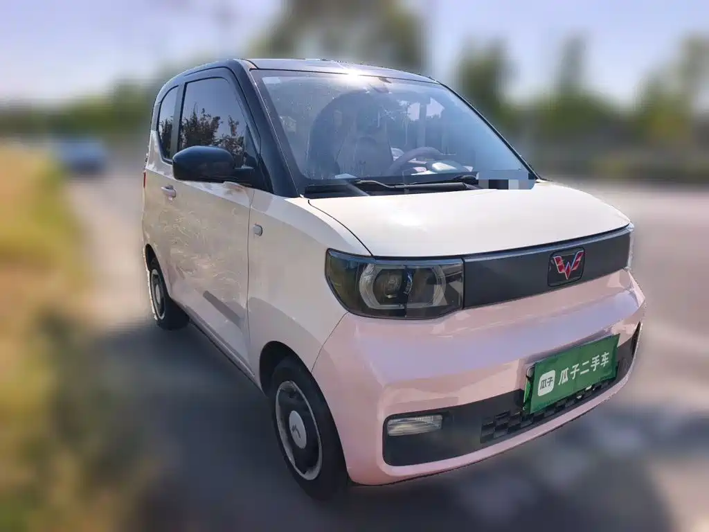 Wuling MINIEV — фото 3