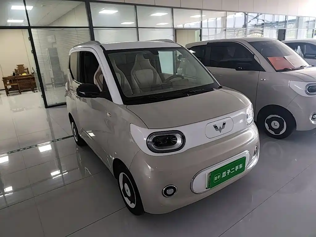 Wuling MINIEV — фото 4