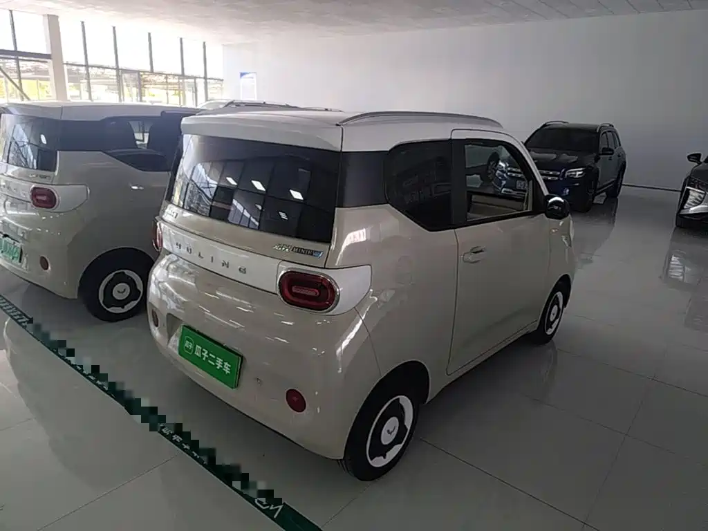 Wuling MINIEV — фото 7