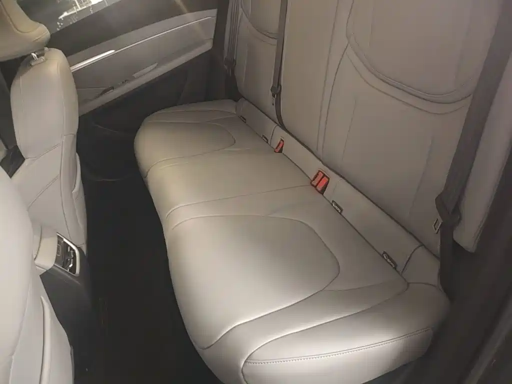 XPeng MONA M03 — фото 17