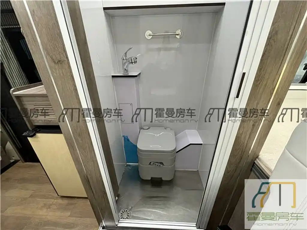 Yufeng RV — фото 13