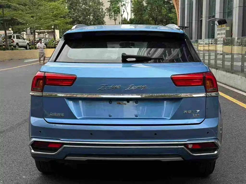 Zotye X7 — фото 5