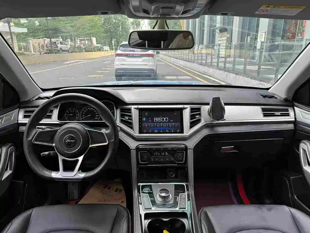 Zotye X7 — фото 7