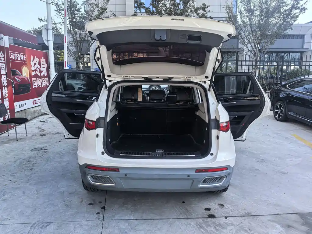 Zotye Zotye T700 — фото 8