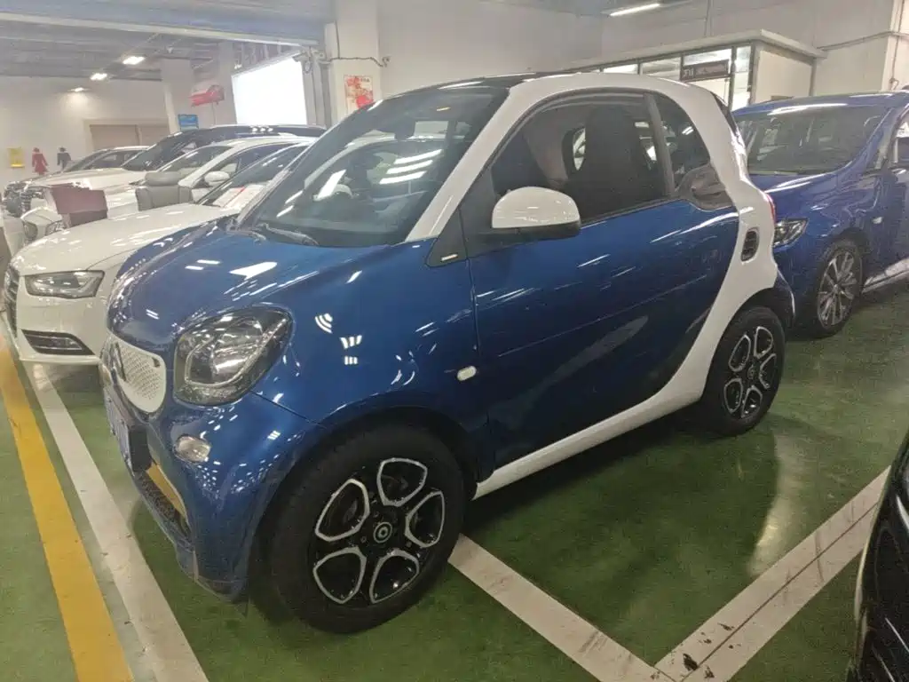 smart Smart Fortwo — фото 2