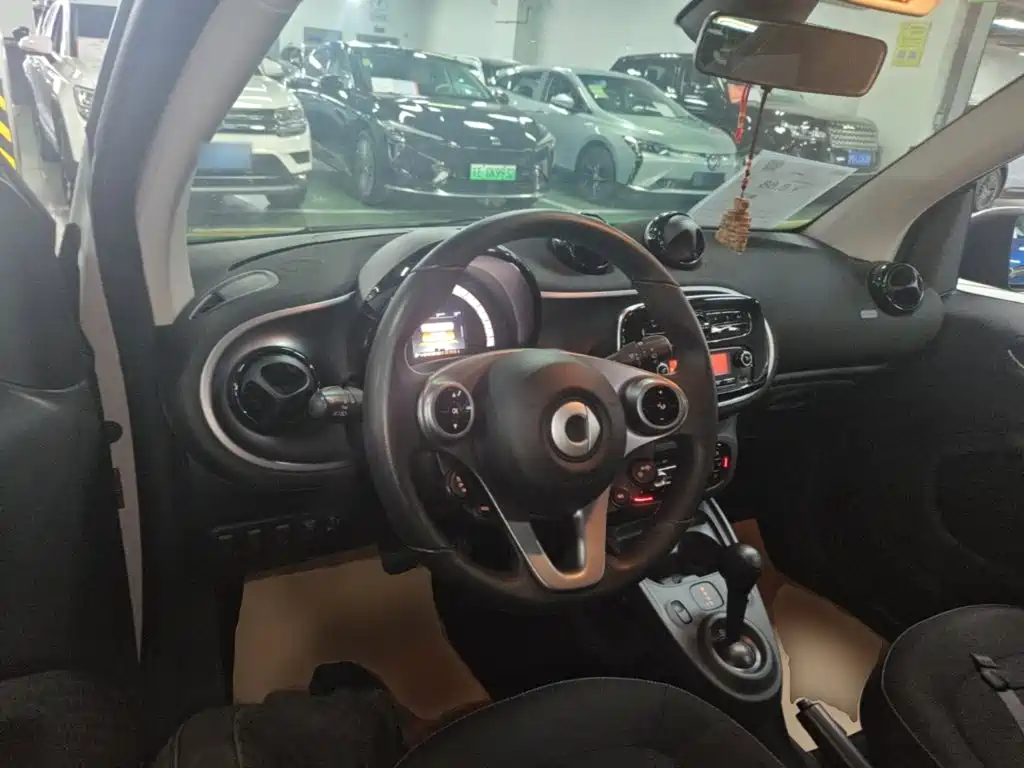 smart Smart Fortwo — фото 10