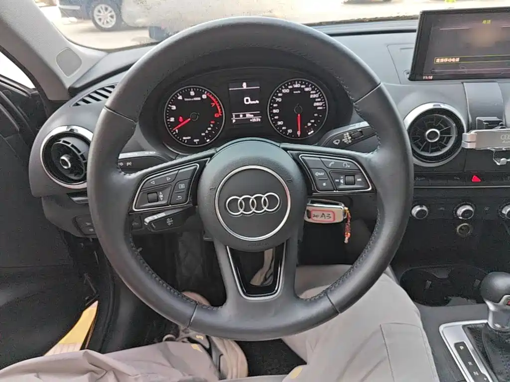 Audi A3 — фото 11