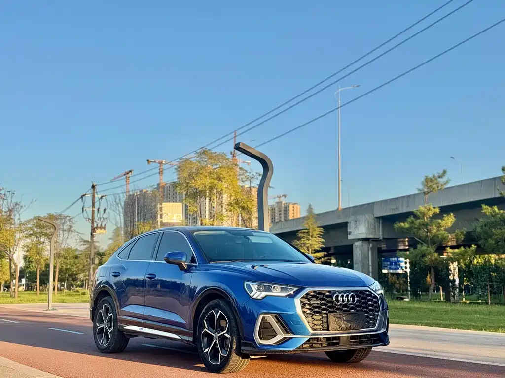 Audi Q3 Sportback — фото 3