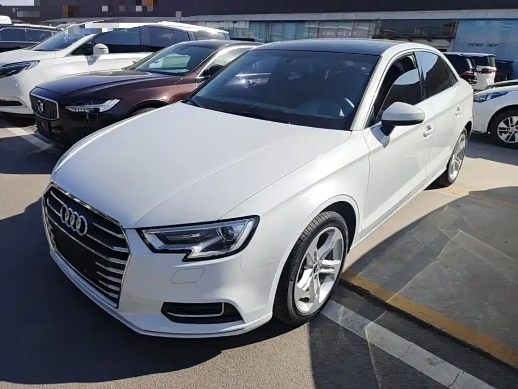 Audi A3 — фото 2
