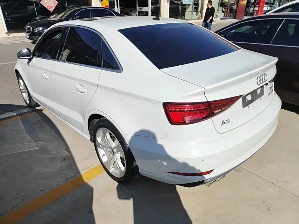 Audi A3 — фото 5