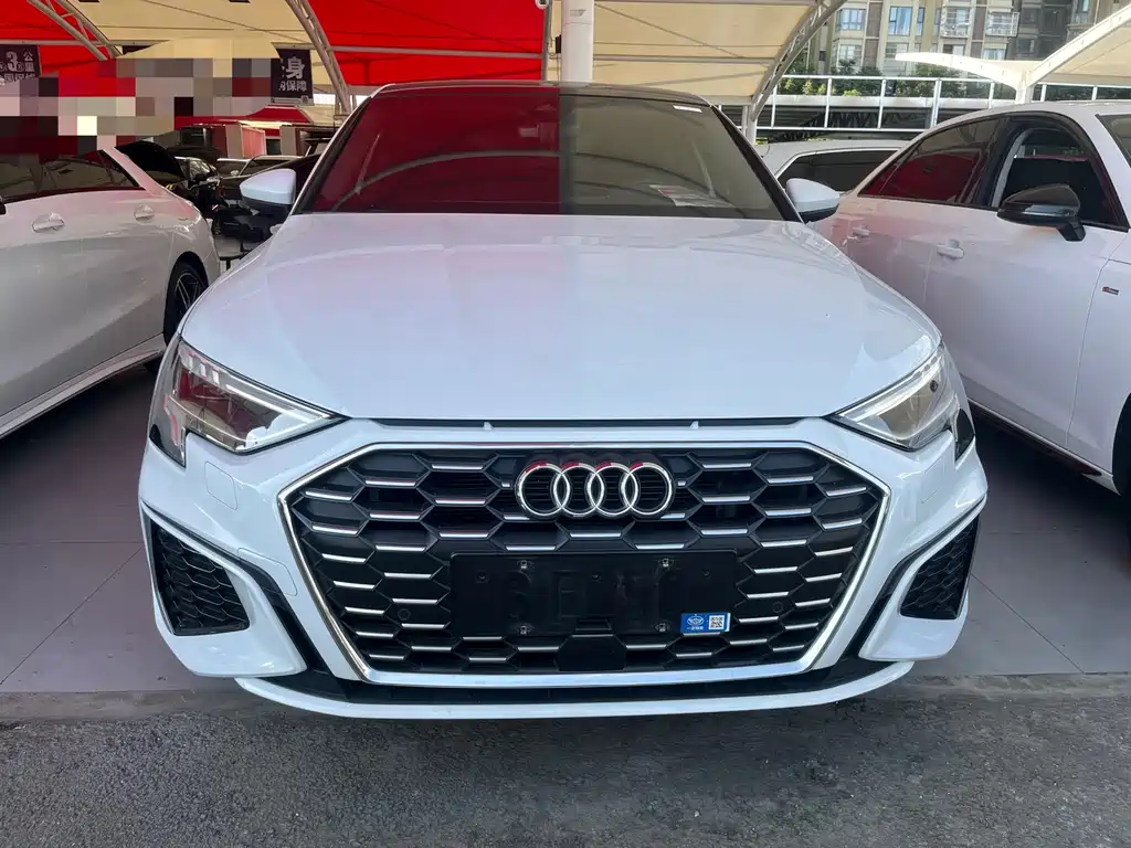 Audi A3 — фото 2
