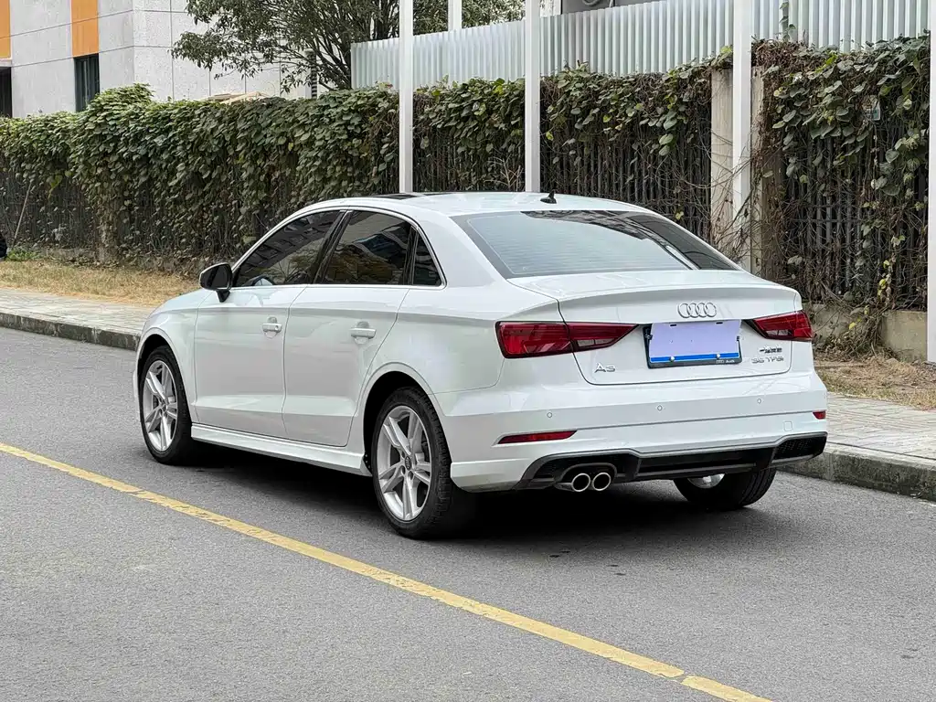 Audi A3 — фото 5