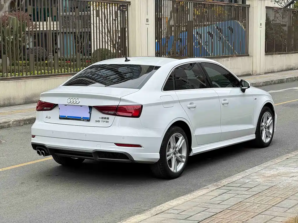 Audi A3 — фото 7